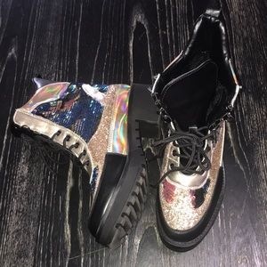 Sequins Trendy Boots !!!!
